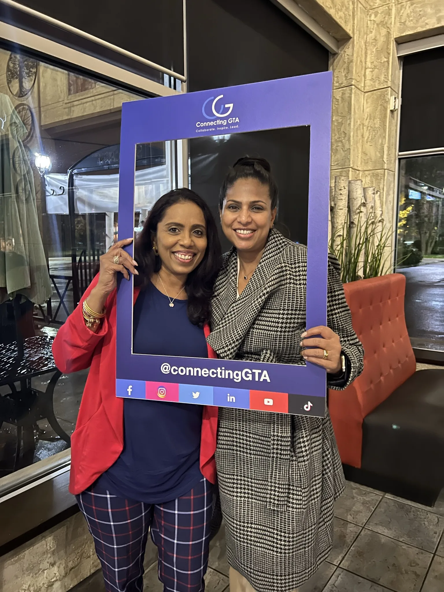 Networking Event at Symposium Cafe Restaurant & Lounge 12